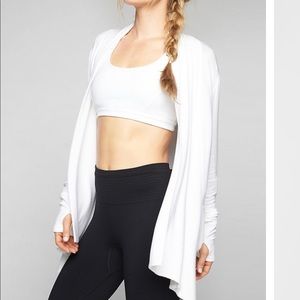 Athleta white pranayama wrap